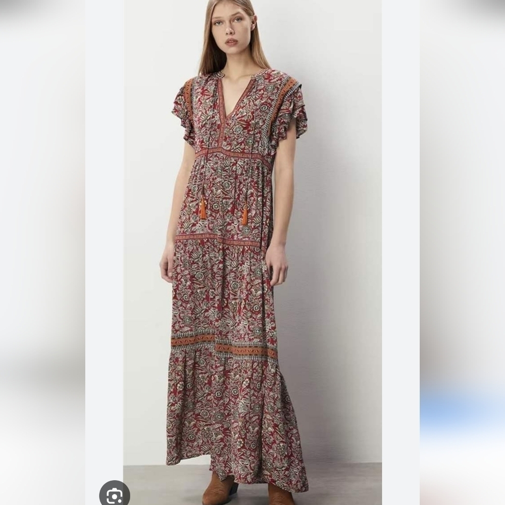 See And Be Seen Floral Maxi Dress